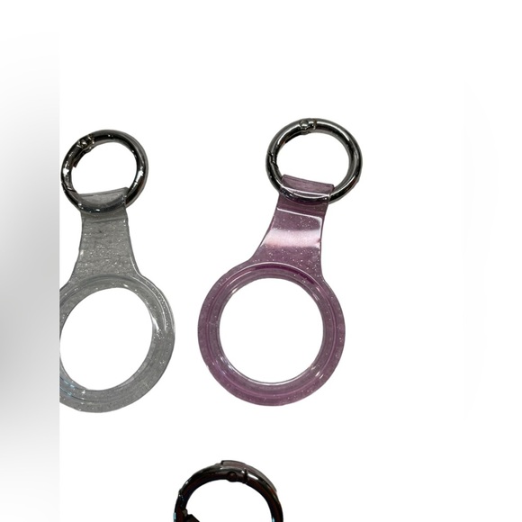 ❤️❤️LAST CHANCE ❤️❤️ Apple AirTag - keychain holder - Pack of 4 - Picture 2 of 3